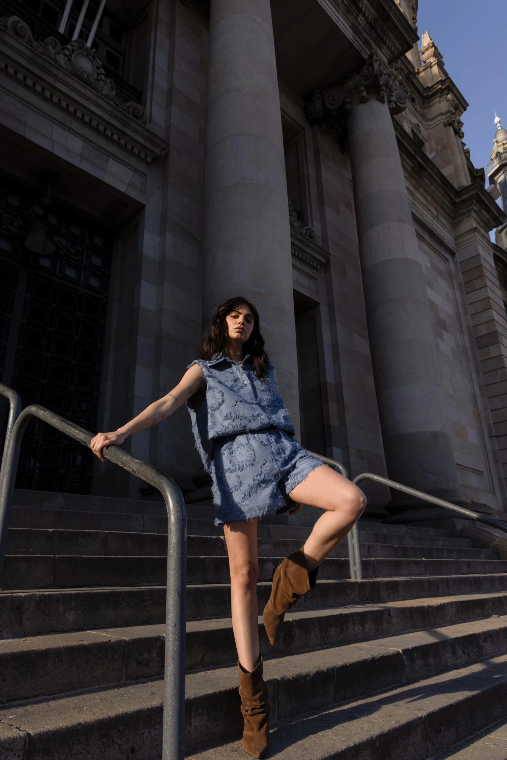Short Sofia | Blue textured | Studio Amaya - Image 7