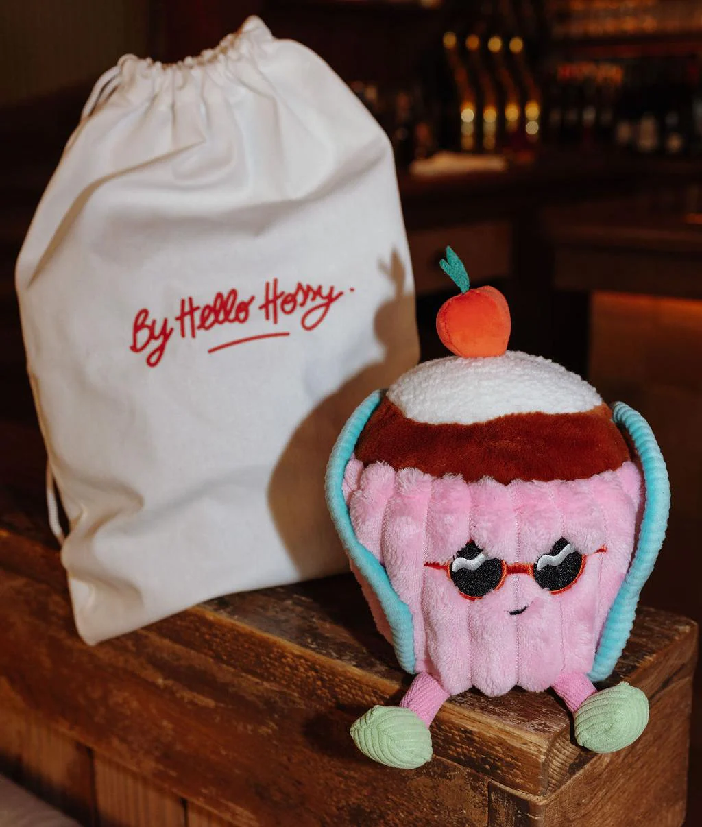 Cherry cake knuffel | Hello Hossy - Image 7