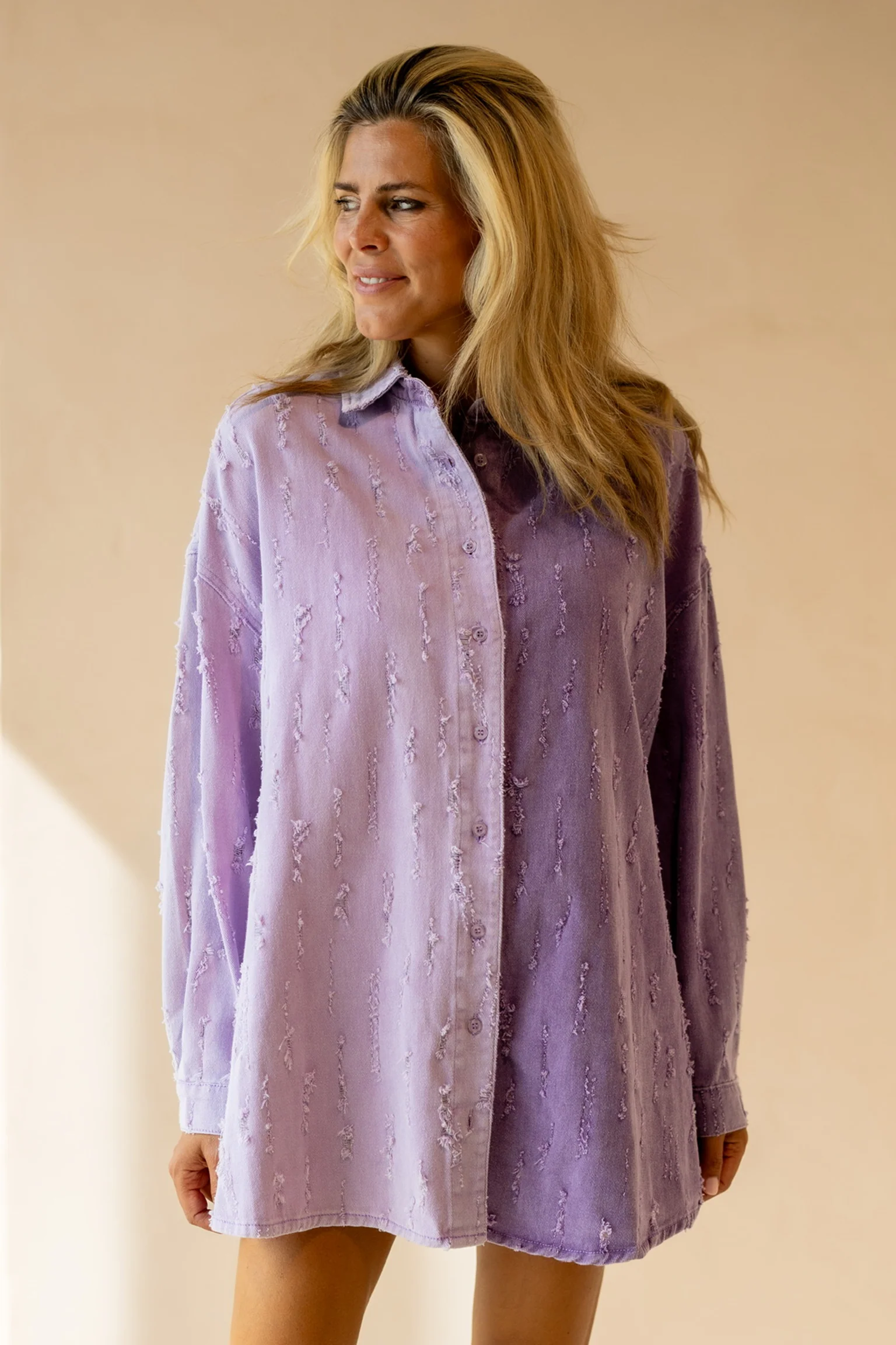Denim blouse Lolay | Two colour purple | Refined Department - Image 3