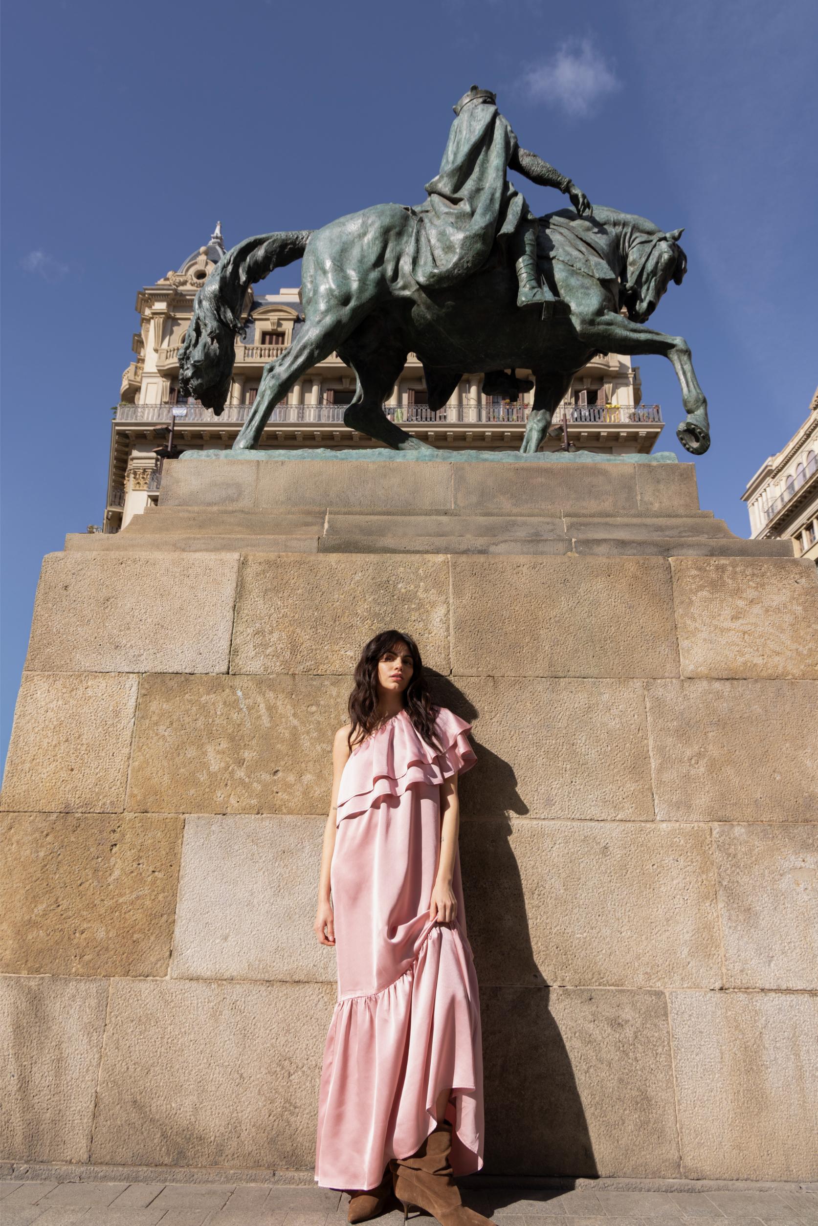 Dress Linne | Light pink | Studio Amaya - Image 12