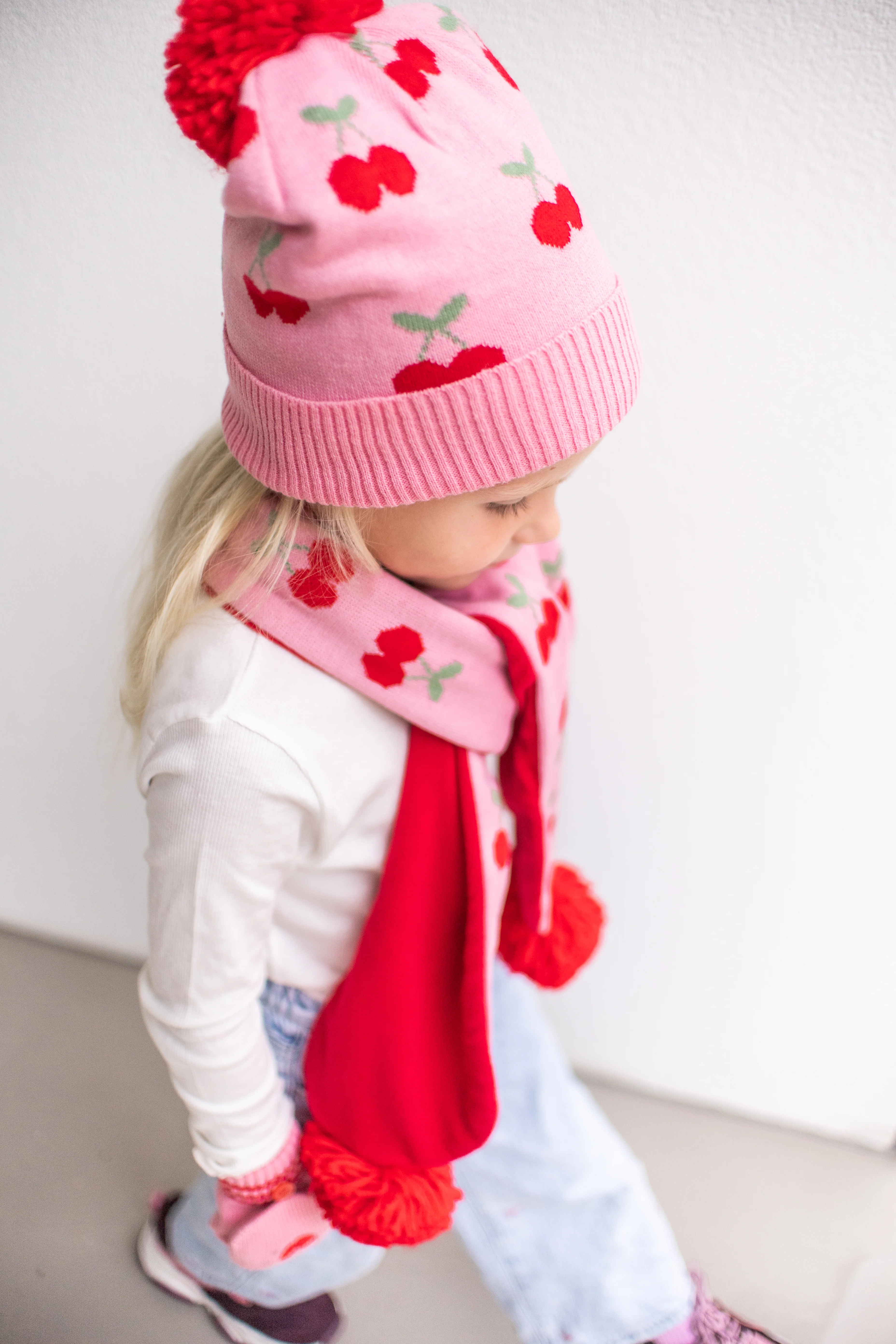 Knitted hat cheerful cherry | Rockahula - Image 5