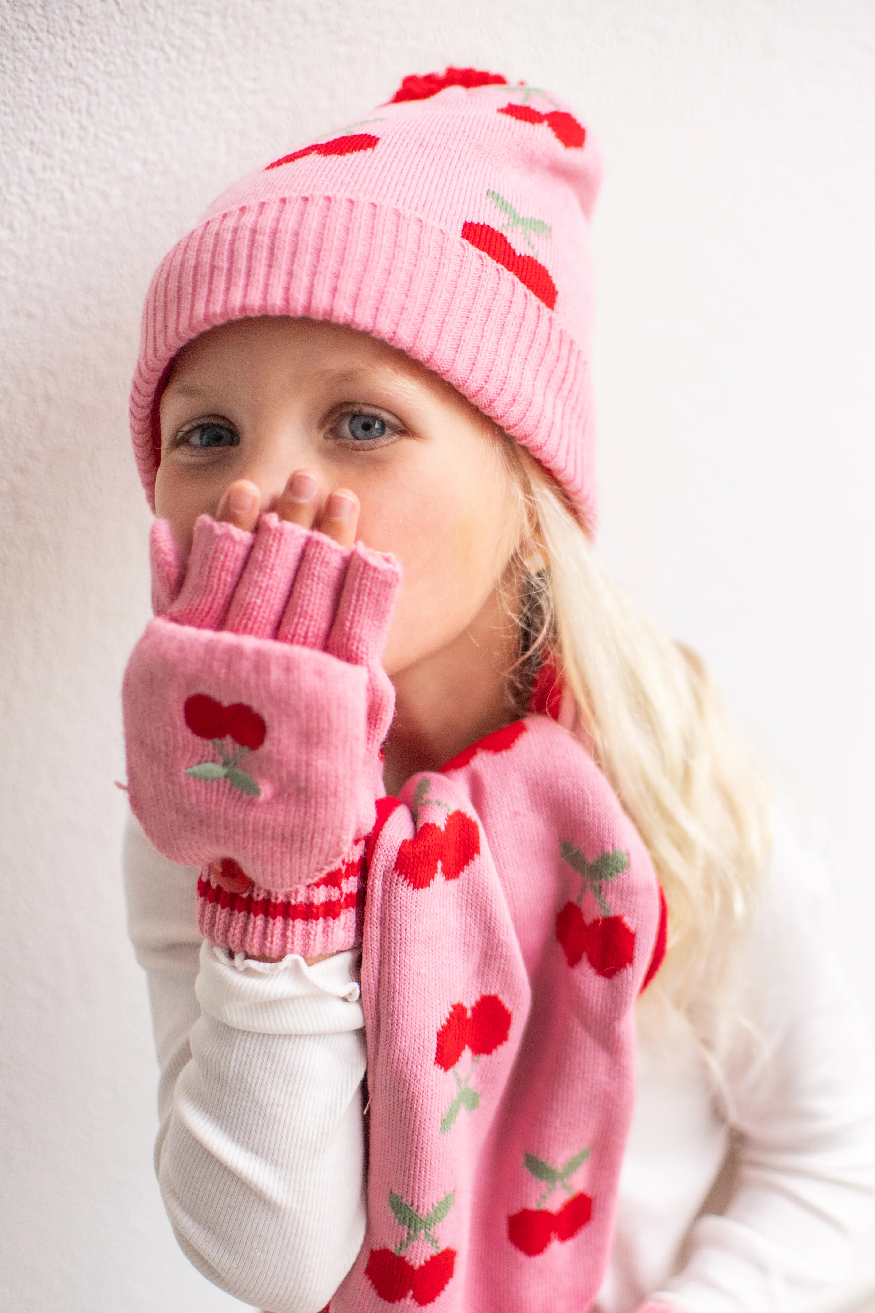 Knitted hat cheerful cherry | Rockahula - Image 9
