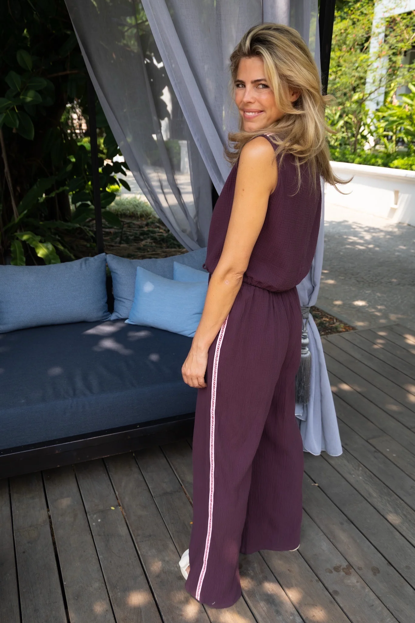 Pants Bon bini | Aubergine | Studio Poespas - Image 2