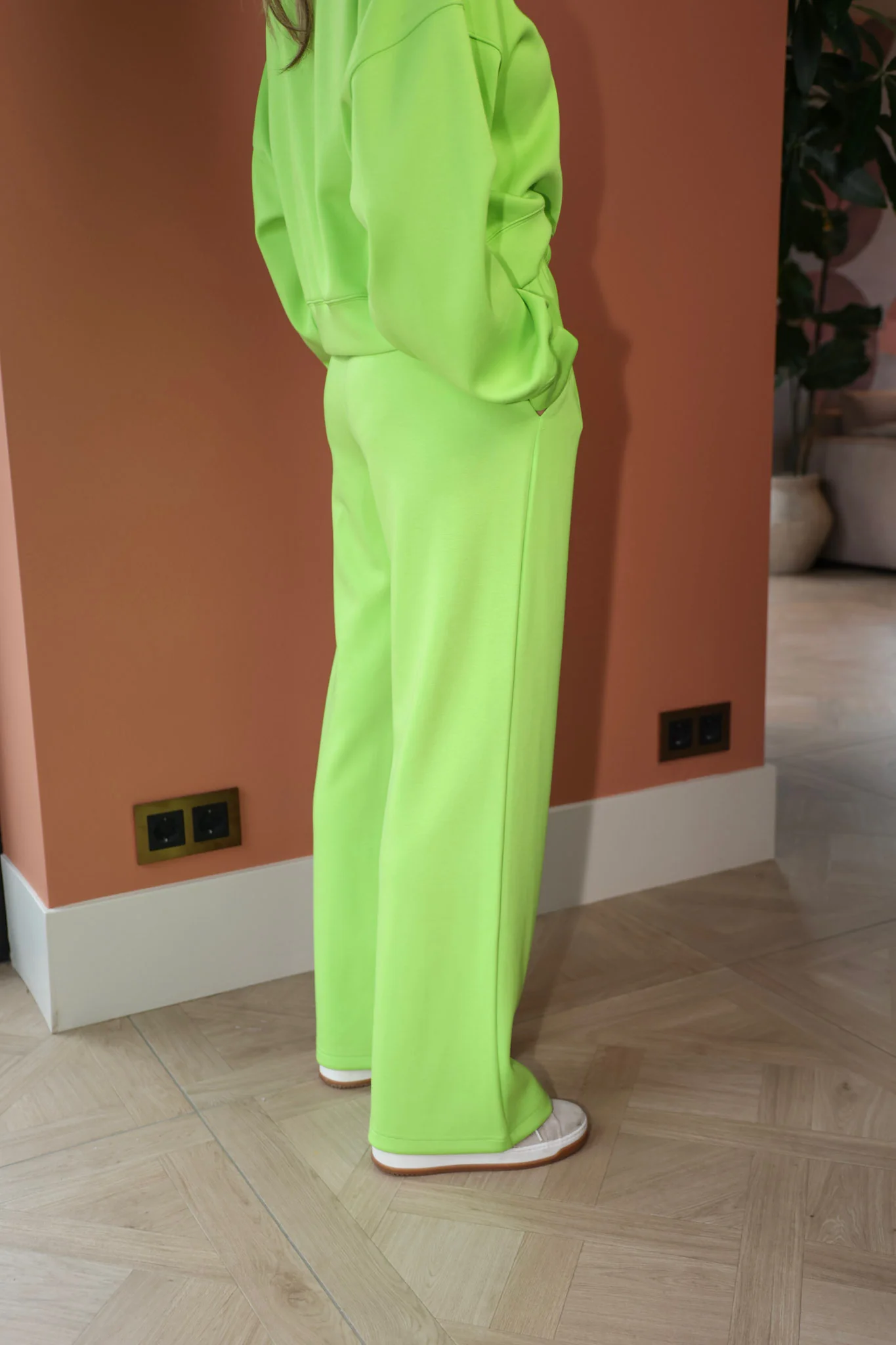 Pants Loes | Lime | Studio Amaya - Image 5