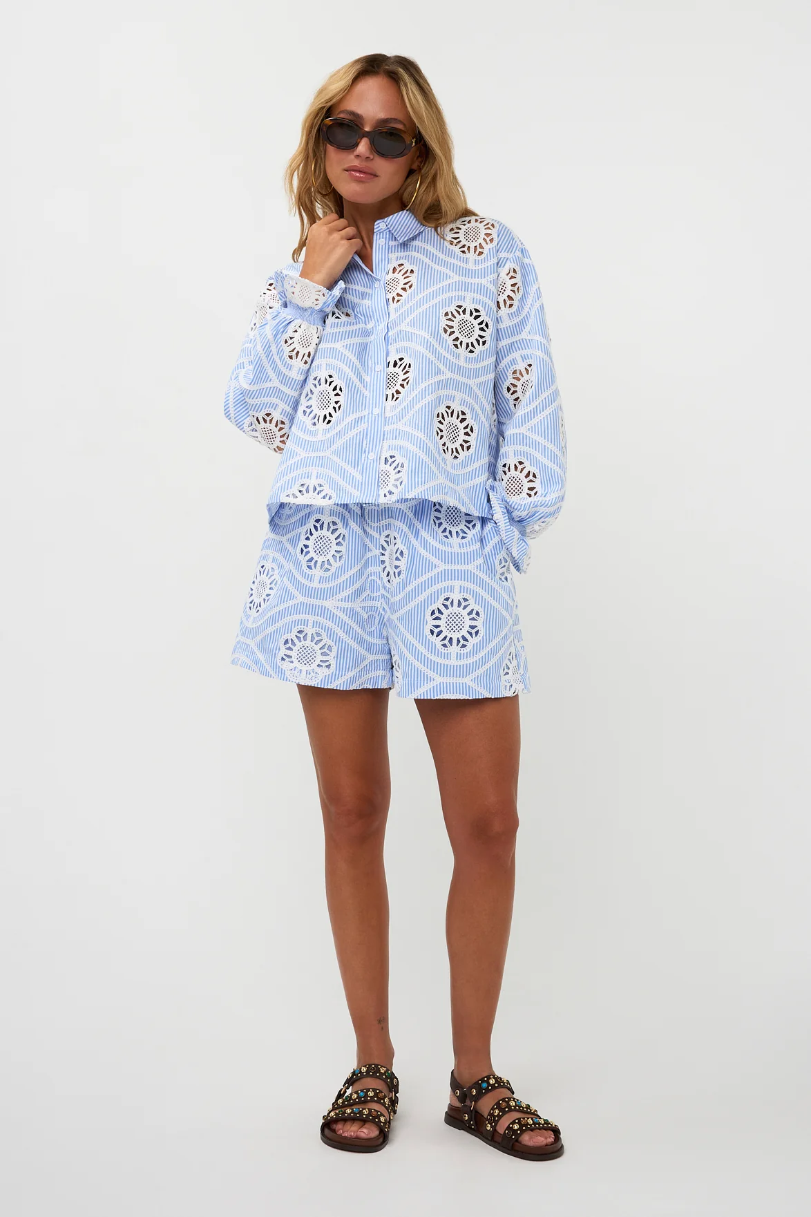 Short Rowan | Blue | Amaya Amsterdam - Image 4