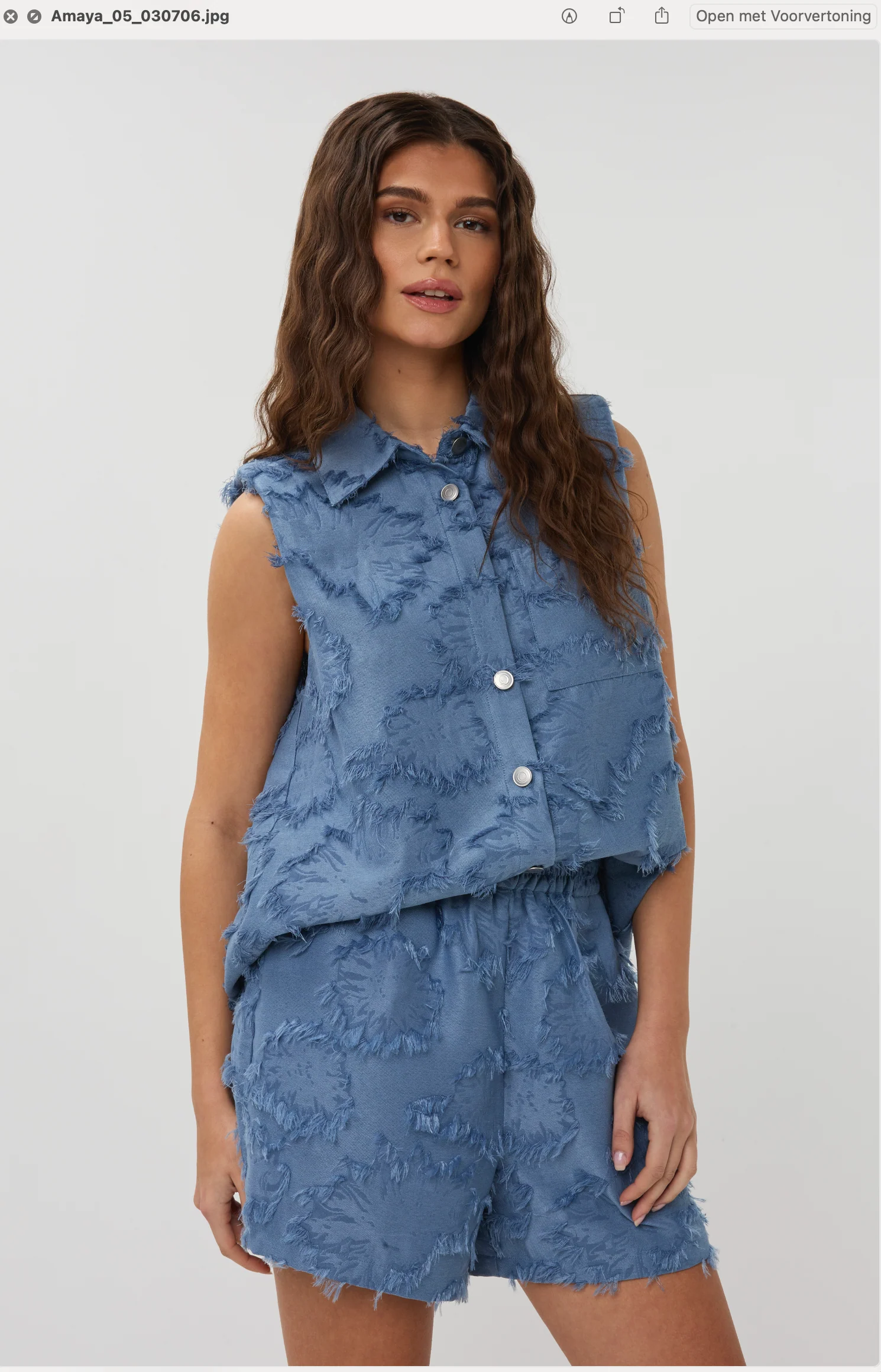 Short Sofia | Blue textured | Studio Amaya - Image 2