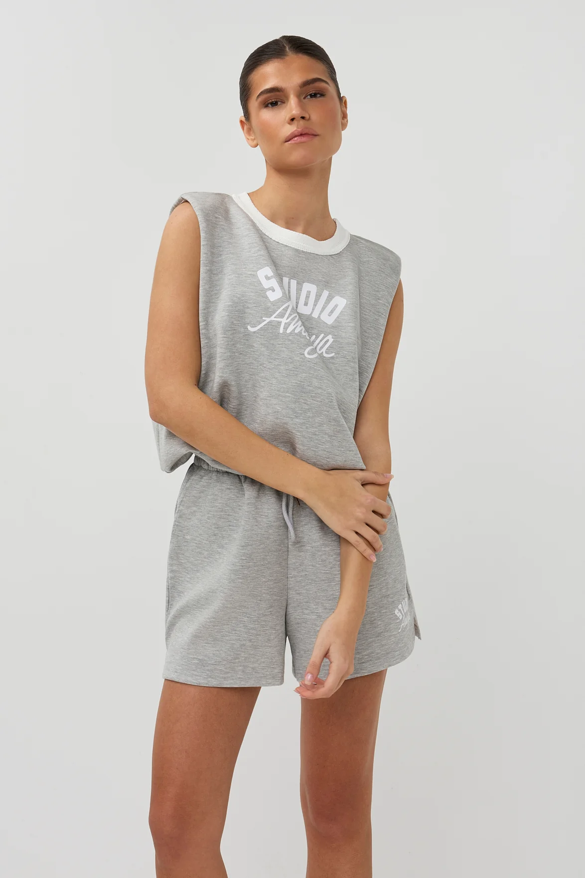 Short Soleil | Grey | Studio Amaya - Image 2