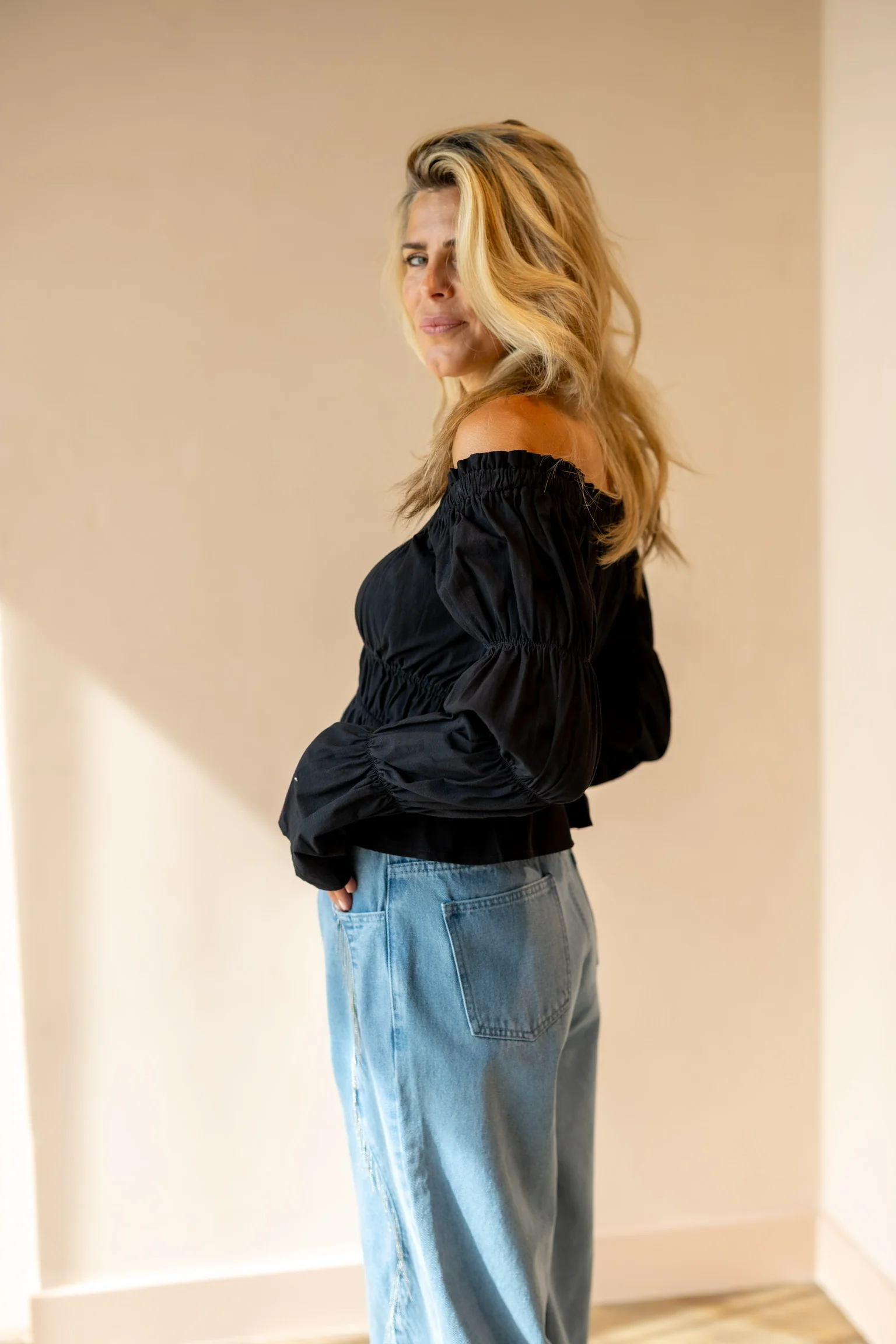 Smock top Laana | Black | Refined Department - Image 4