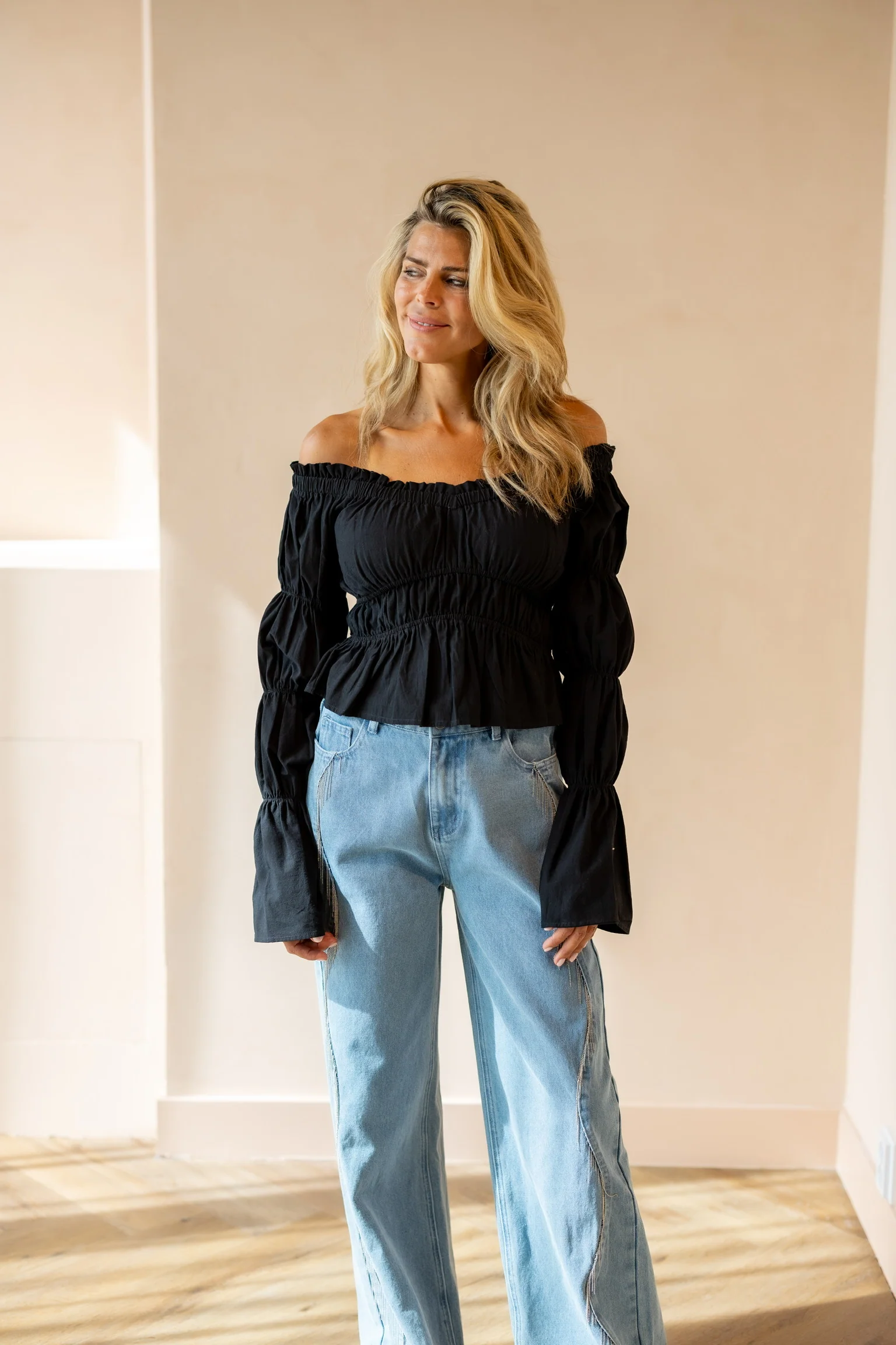 Smock top Laana | Black | Refined Department - Image 5