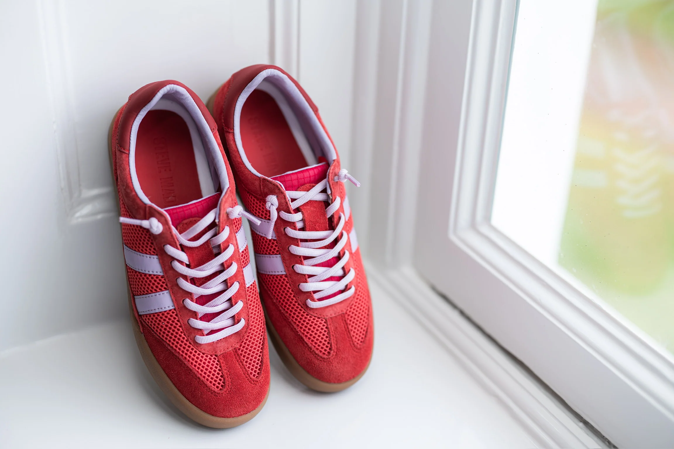 Sneaker Verdict | Red multi | Steve Madden - Image 3