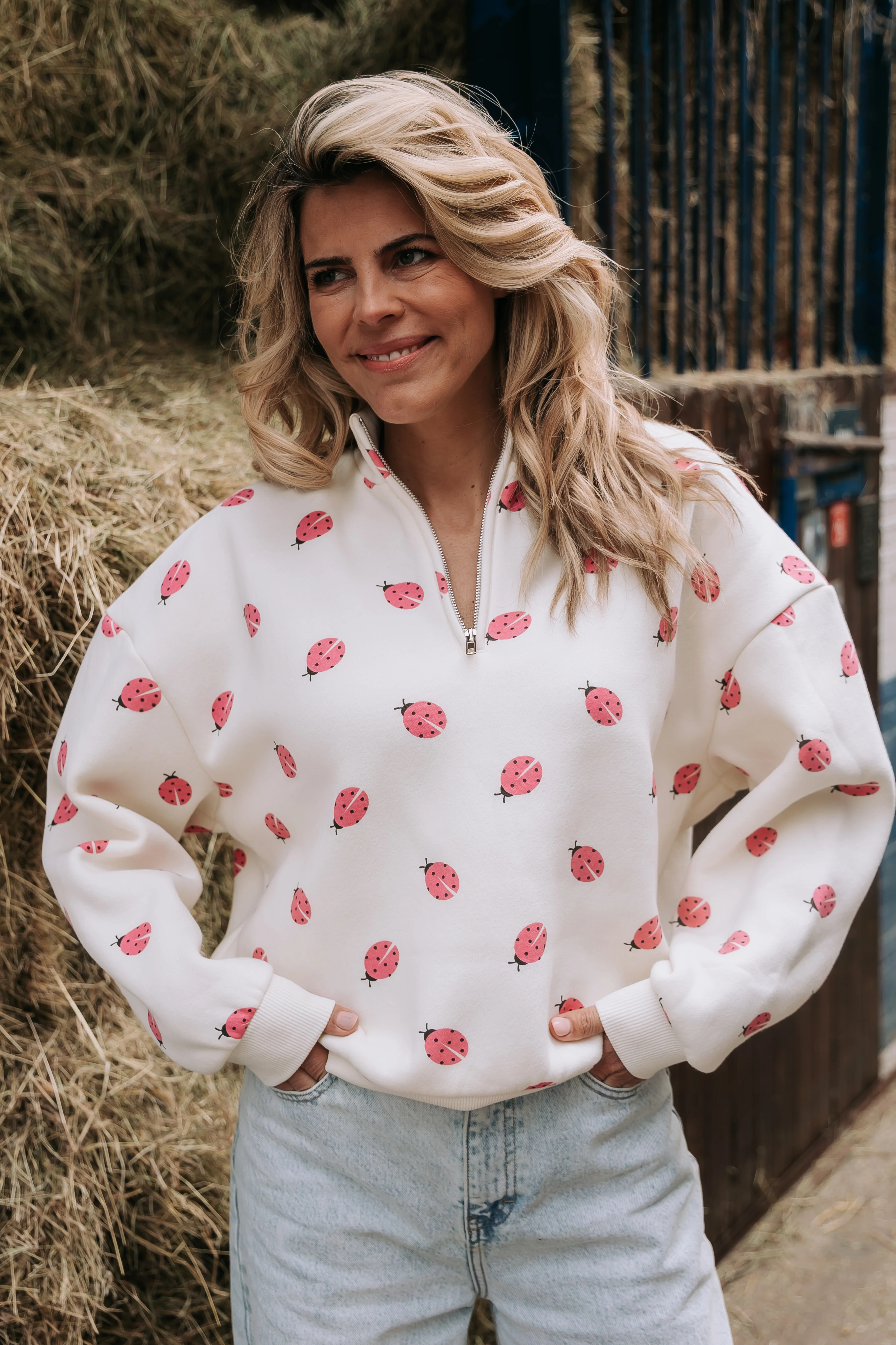 Sweat Ladybug | Studio Poespas - Image 3