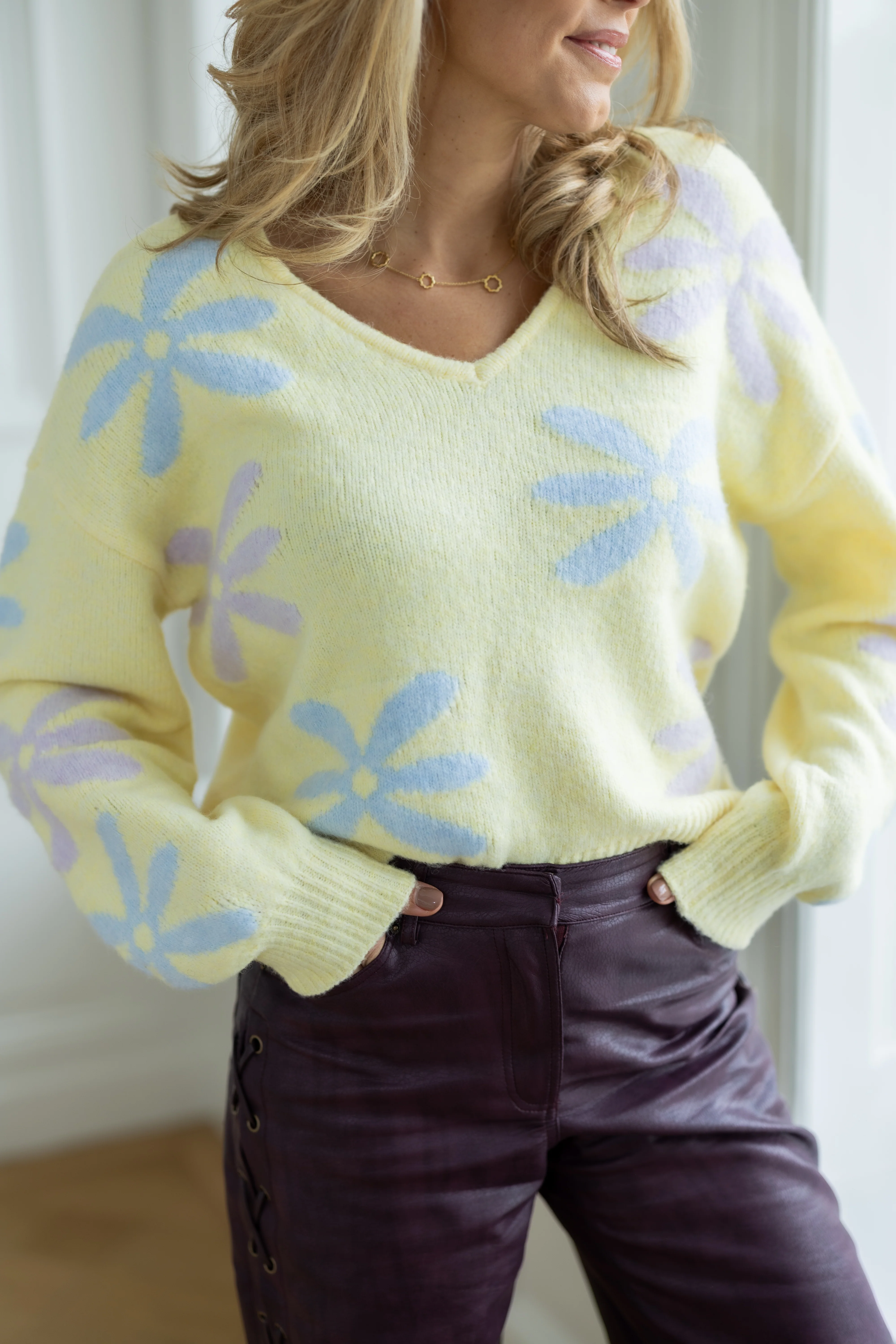 Sweater Fluffy flower | Studio Poespas - Image 3