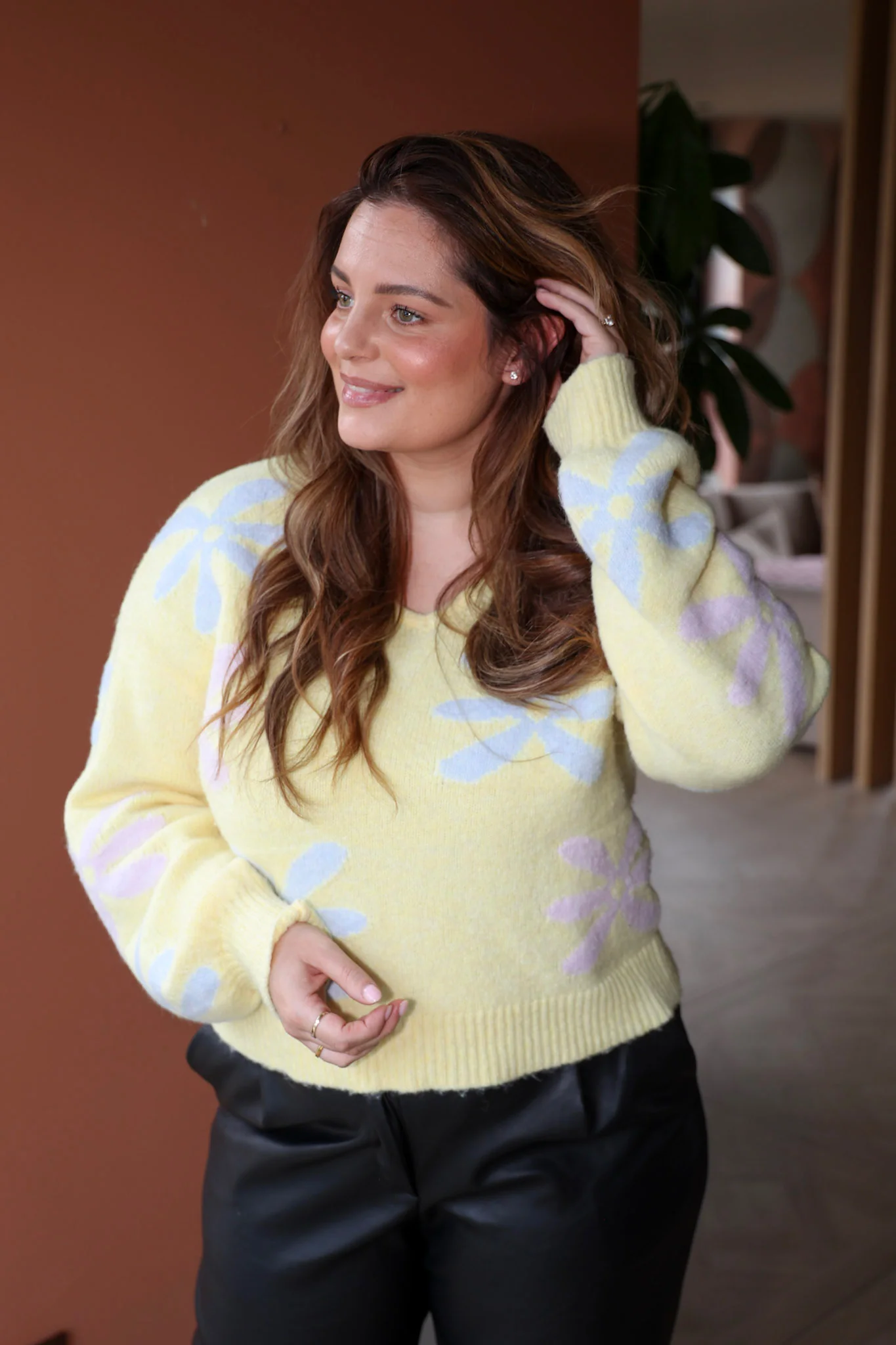 Sweater Fluffy flower | Studio Poespas - Image 9