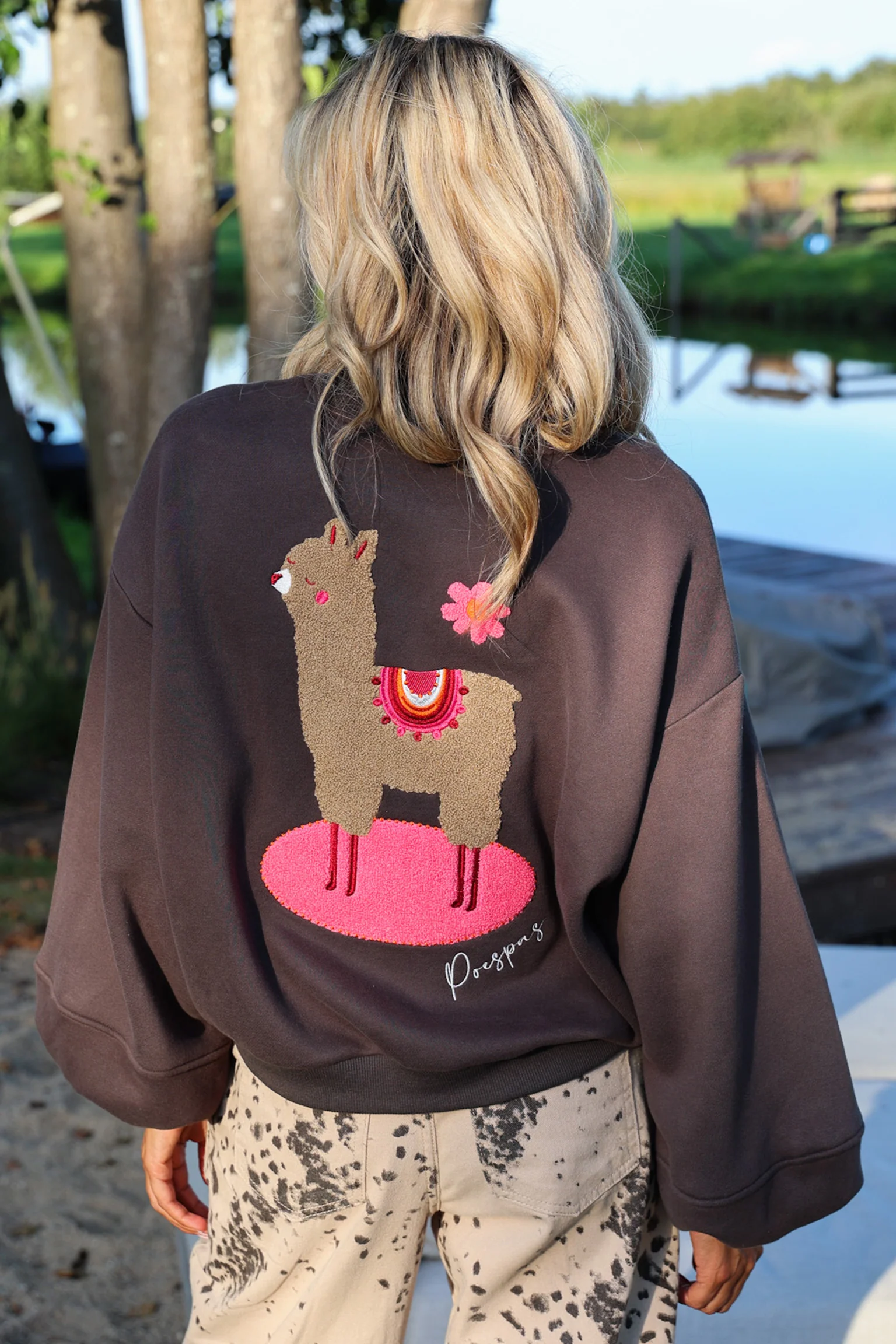 Sweatvest Furry Alpaca | Studio Poespas - Image 4