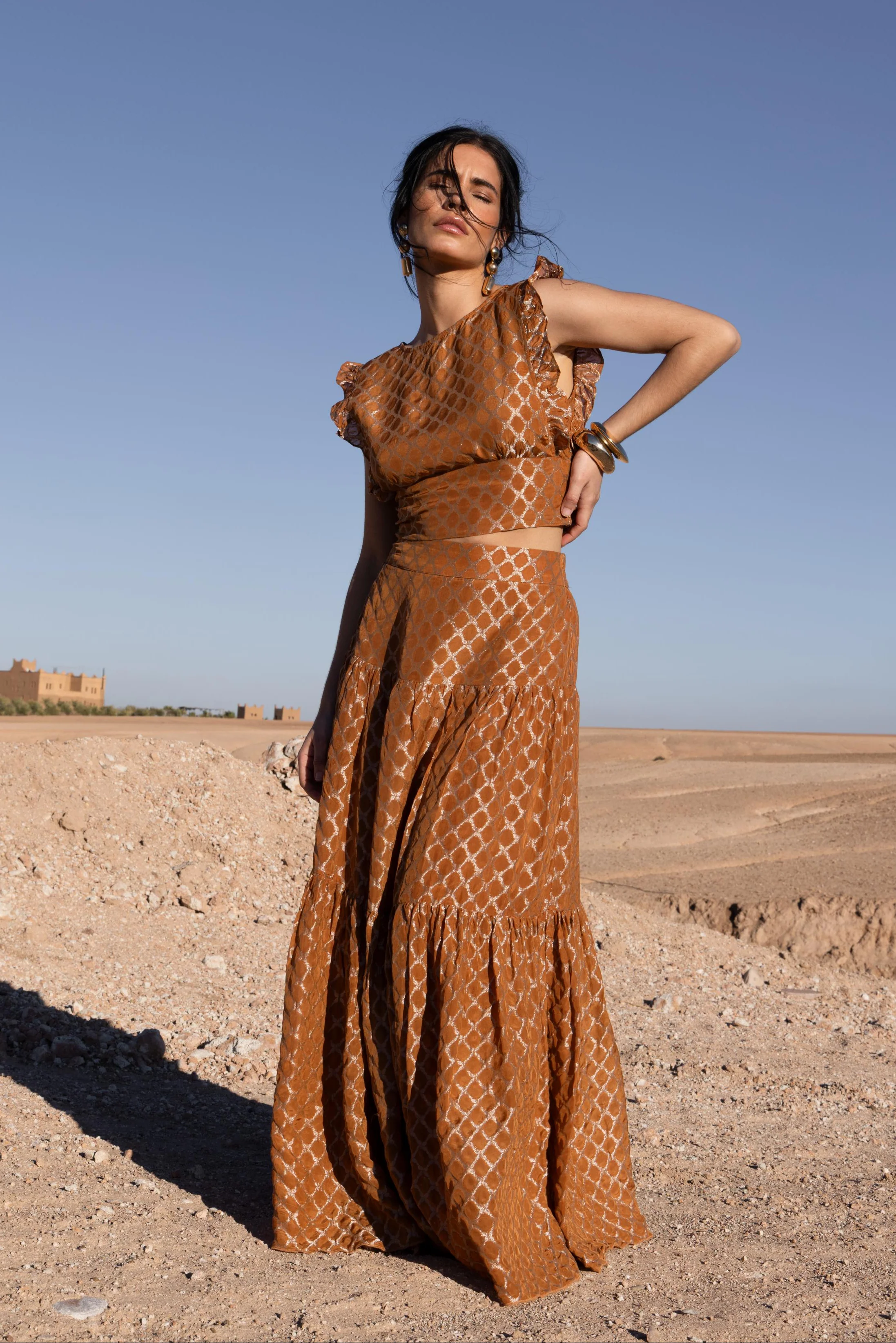 Top Dillia | Brown | Amaya Amsterdam - Image 2