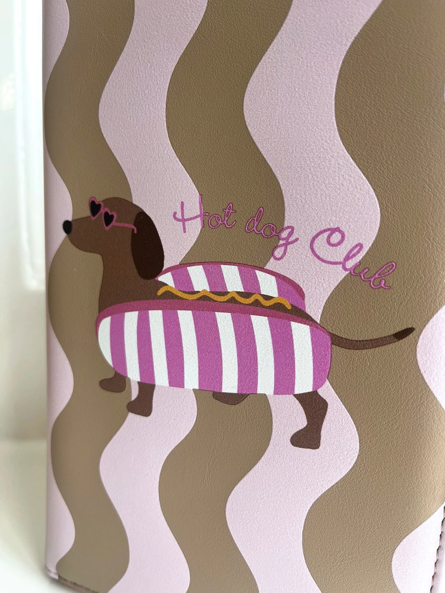 Paspoorthoes Travelbuddies | Hot Dog | Studio Poespas - Image 7